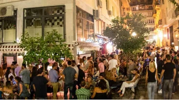 Τρίτωσαν τα στέκια της Ηπίτου 