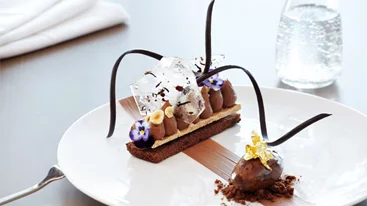 Οι πιο ξεχωριστές ιδέες για να γιορτάσετε τον Βαλεντίνο στην Αθήνα