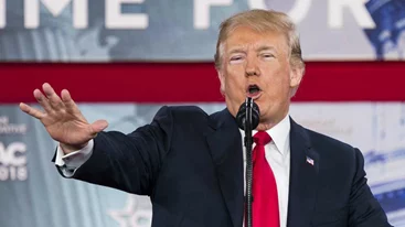 "Εξηγώντας τον Τραμπ'': Με αφορμή την επικαιρότητα διαβάζουμε ξανά το βιβλίο του Τάκη Παππά