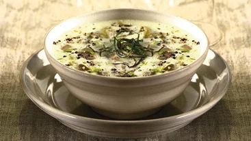 Μαγειρίτσα: 18 αχνιστά ραντεβού με την παράδοση 