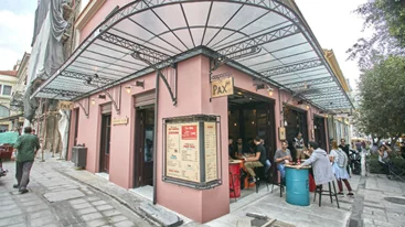 Tα «Pax Burgers» ανοίγουν επίσημα και το γιορτάζουν