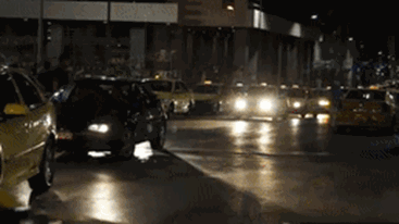 "Ωχ, το ξέχασα στο ταξί!": Τι άφησαν στο πίσω κάθισμα οι Έλληνες το 2025