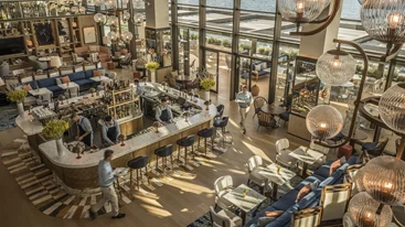 Πού θα βρεις κάποια από τα καλύτερα μπαρ του κόσμου στην Αθήνα