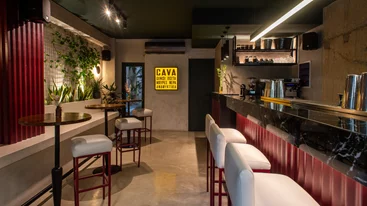 Μετά το θέατρο, όλοι οι δρόμοι οδηγούν στο "Μπαρ"