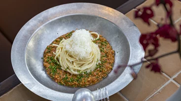 Το 'Αναψυκτήριο' φέρνει διαφορετική γεύση στη Γλυφάδα