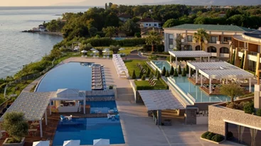 Αυτός είναι ο προορισμός σας για adults-only απόδραση στη σκιά του Ολύμπου