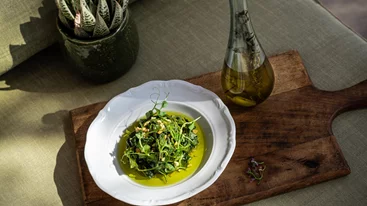 Παραδοσιακή 25η Μαρτίου στη Λίμνη Βουλιαγμένης και το Abra Ovata