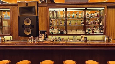 Ένα Τέλειον μπαρ μόλις άνοιξε στην Κυψέλη