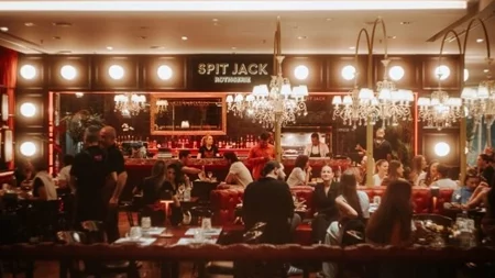 'Spit Jack' και την Κυριακή στο Golden Hall