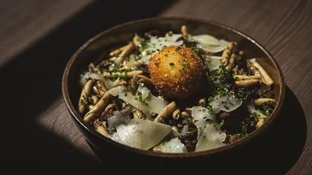 Η Αθήνα δοκιμάζει τα γαστρονομικά όριά της στο πιάτο