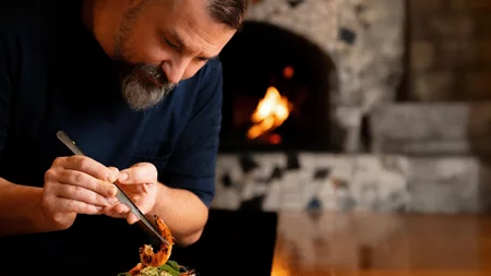 Μεζεδοπωλείο Αλεπού: Κουζίνα οικεία με φαντασία και ουσία