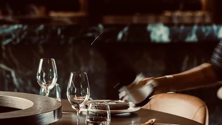 Το Zappa γιορτάζει την άφιξή του με ένα εκρηκτικό εορταστικό πρόγραμμα