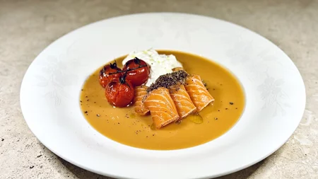 Το πιάτο της εβδομάδας: Σολομός με στρατσιατέλα στο Matsuhisa Athens