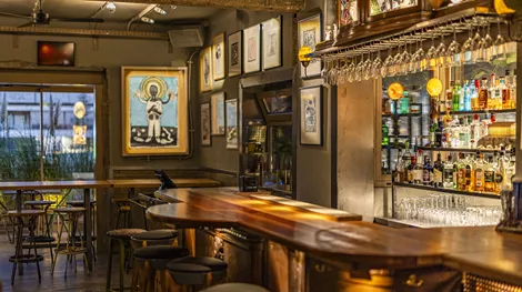 Στα μπαρ της Αθήνας, την πρώτη ημέρα του 2026