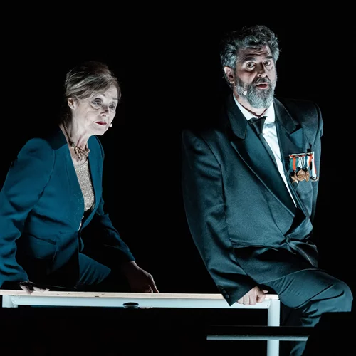 "Πέρσες": η πολυσυζητημένη παράσταση έρχεται στην Ελευσίνα