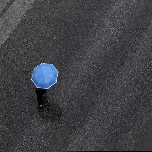 Κακοκαιρία στην Αττική: Τι ισχύει με μετακινήσεις, σχολεία, εργασία και πότε εξασθενούν τα φαινόμενα