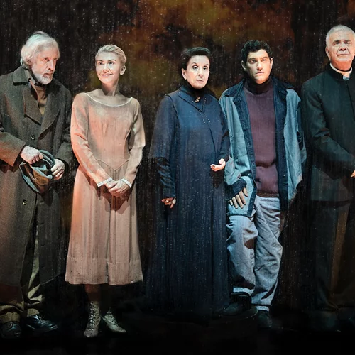 Ξεκίνησε η προπώληση για τους "Βρυκόλακες" του Εθνικού Θεάτρου