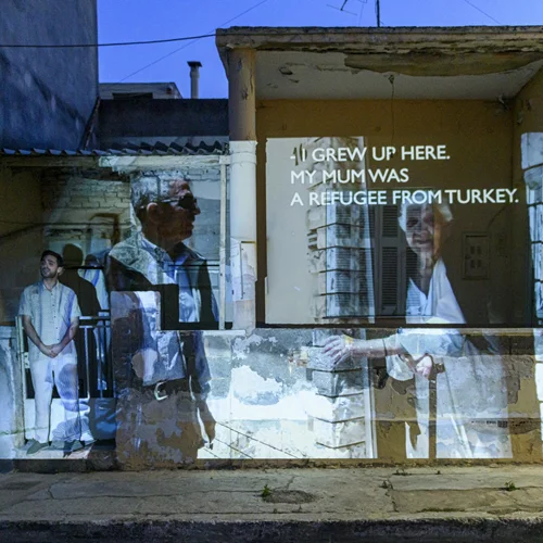 "Ε_ΦΥΓΑ Μικρασία": Μια περιπατητική παράσταση μας συστήνει στους Μικρασιάτες της Ελευσίνας