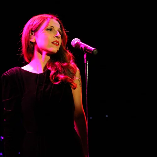 Ευρυδίκη: "Κάθε φορά που ακούω τη φωνή της Πιάφ συγκινούμαι"