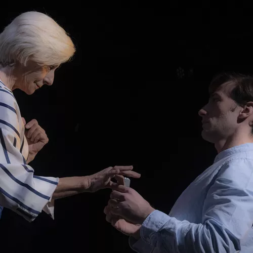 Πριν ο άνεμος ξεχάσει το όνομά μου