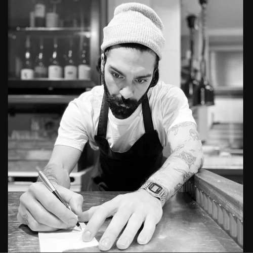 Ο Γιώργος Κατάρας θέλει να ροκάρει το fine dining