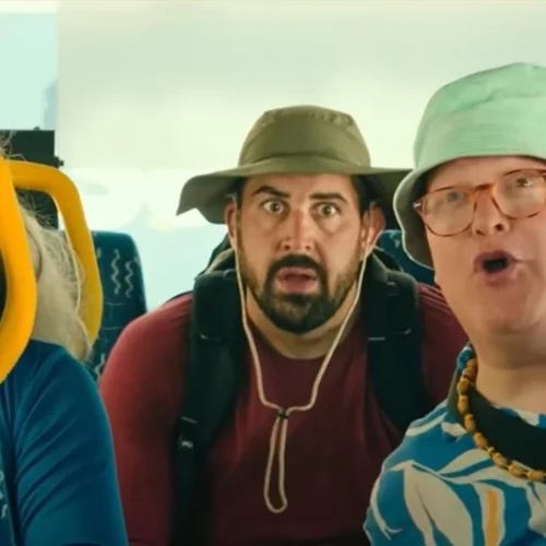 Ένα Μικρό Κόλπο και Κάτι Ακόμα