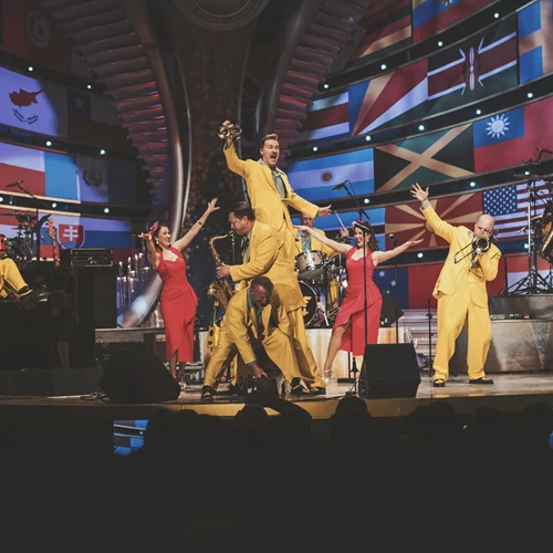 Ένα ξέφρενο επταήμερο party με τους μυθικούς Jive Aces