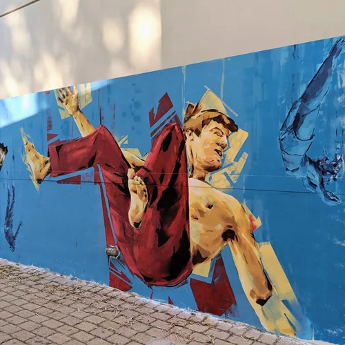 ArtWalk 7: Δεύτερη τοιχογραφία στην Πάτρα από τον Γιάννη Βαλυράκη