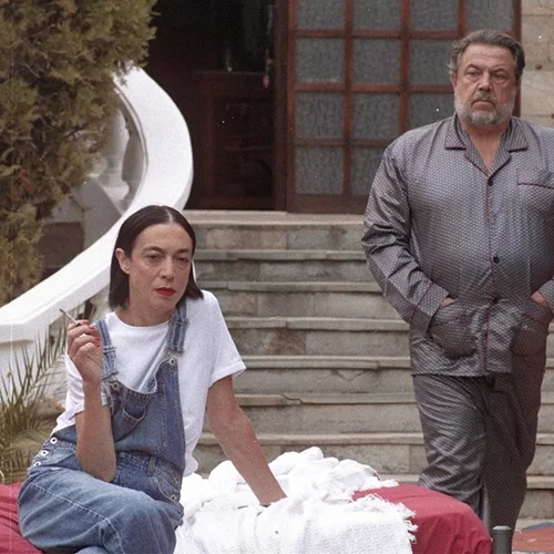 Στο Θέατρο Τζένη Καρέζη το νέο ελληνικό έργο κάνει αίσθηση