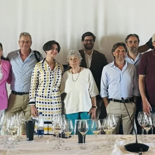 Η ετικέτα του Οινοποιείου Χατζηδάκη που "έκλεψε" τις εντυπώσεις στο Festavico της Ιταλίας