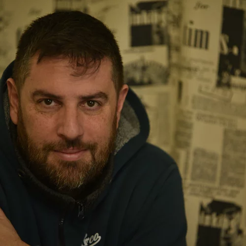 "Παγίδα ο χρόνος": Μουσική πρόταση του Γιώργου Λιάρου στο Caja de Musica