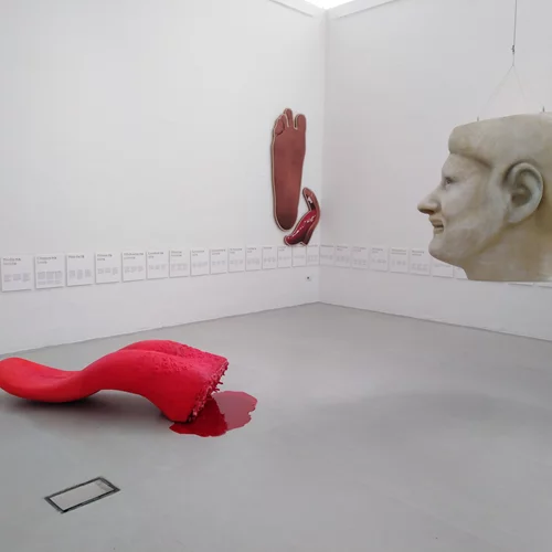 Μπιενάλε Βενετίας: Πρώτη γεύση από τα εθνικά περίπτερα στα Giardini