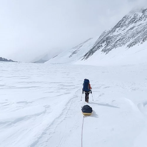 "Vanessa Vinson Vibes": Το ντοκιμαντέρ του Ανδρέα Σιαδήμα για δύο προβολές στον Δαναό