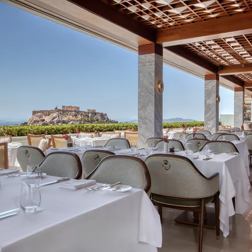 Το "GB Roof" επιστρέφει στυλάτο, σύγχρονο και μεγαλοπρεπές