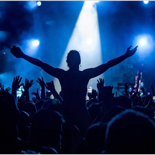 Το Κατράκειο επιστρέφει μεγαλύτερο από ποτέ