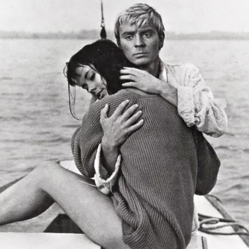 Το Μαχαίρι στο Νερό