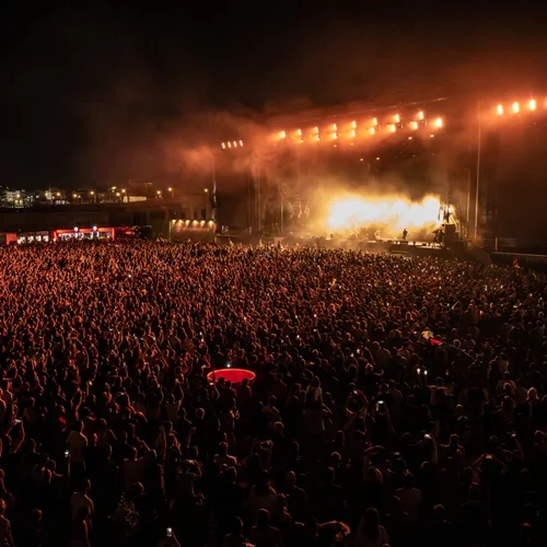 The Prodigy, Pendulum και Bob Vylan έφεραν εκρηκτική ενέργεια στο Release Athens 2025