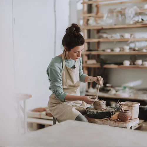 Το Open Plan του Φεστιβάλ Επιδαύρου επιστρέφει με δωρεάν εργαστήρια για μόδα, κεραμική και κόσμημα