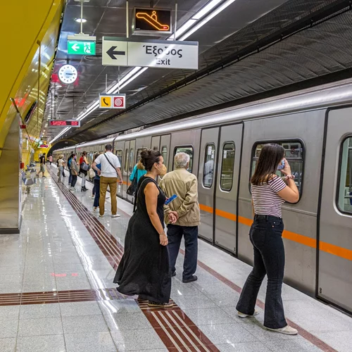 Απεργία στα ΜΜΜ: Πώς θα κινηθούν Μετρό και Τραμ