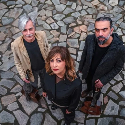 Ελένη Πέτα: "Είχα την ανάγκη να πάω κόντρα στη φασαριόζικη εποχή μας"