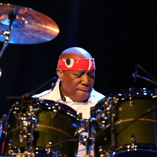 Billy Cobham: 50 χρόνια εκρηκτικής fusion δύναμης
