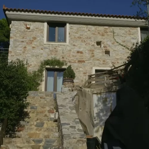 "Μαύρο Ρόδο": Ένας απαγορευμένος έρωτας έρχεται στο MEGA