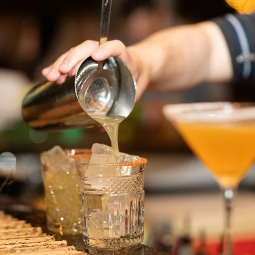 Τα TGI Fridays φέρνουν την άνοιξη με Margarita MAYnia