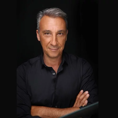 Αναβάλλεται η συναυλία του Μίνου Μάτσα στο Gazarte