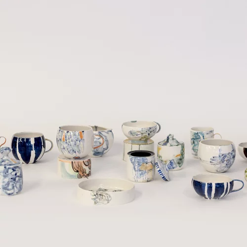 Η έκθεση "Αλχημείες" θέτει ερωτήματα για το πέρασμα μας στον χώρο και τον χρόνο