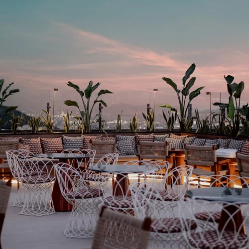 Ανεβήκαμε στην κορυφή του Πύργου Απόλλων και αισθανθήκαμε "Deos"