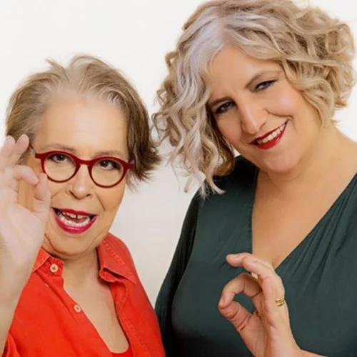 Η Δήμητρα Γαλάνη και η Μάρθα Φριντζήλα απλώνουν τα τραγούδια τους "Σ’ ένα κύμα του Νότου"