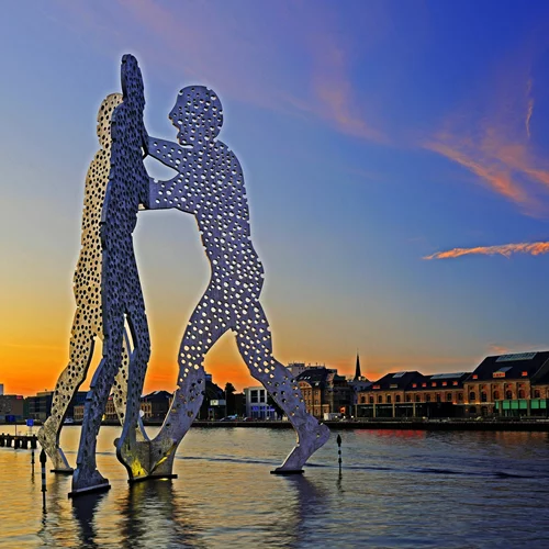 Τριήμερο προβολών ντοκιμαντέρ για τις ελληνογερμανικές σχέσεις