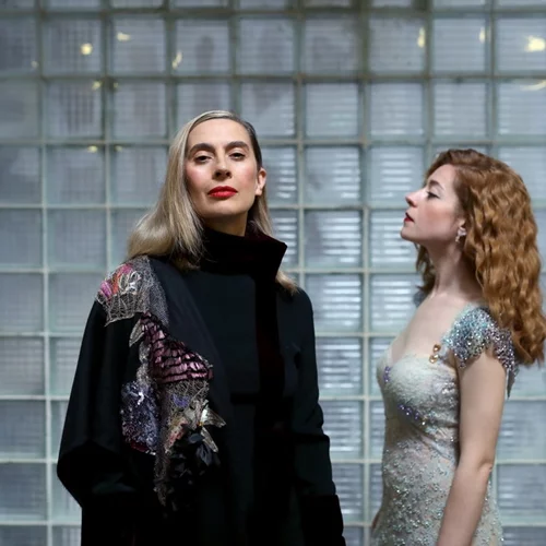 Η Βίκυ Βολιώτη ερμηνεύει Φασμπίντερ