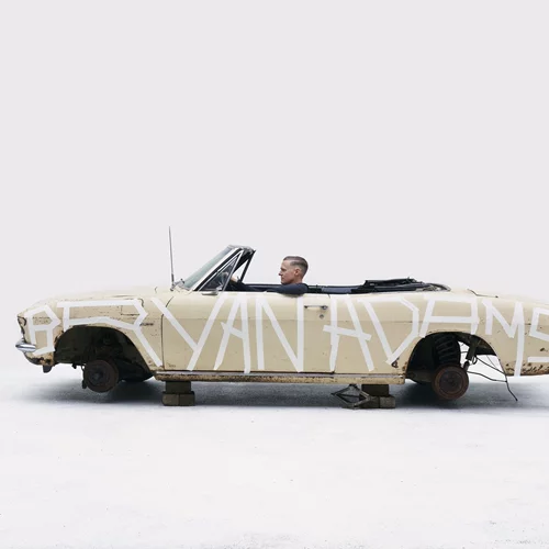 O Bryan Adams και το ατέρμονο Καλοκαίρι του '69